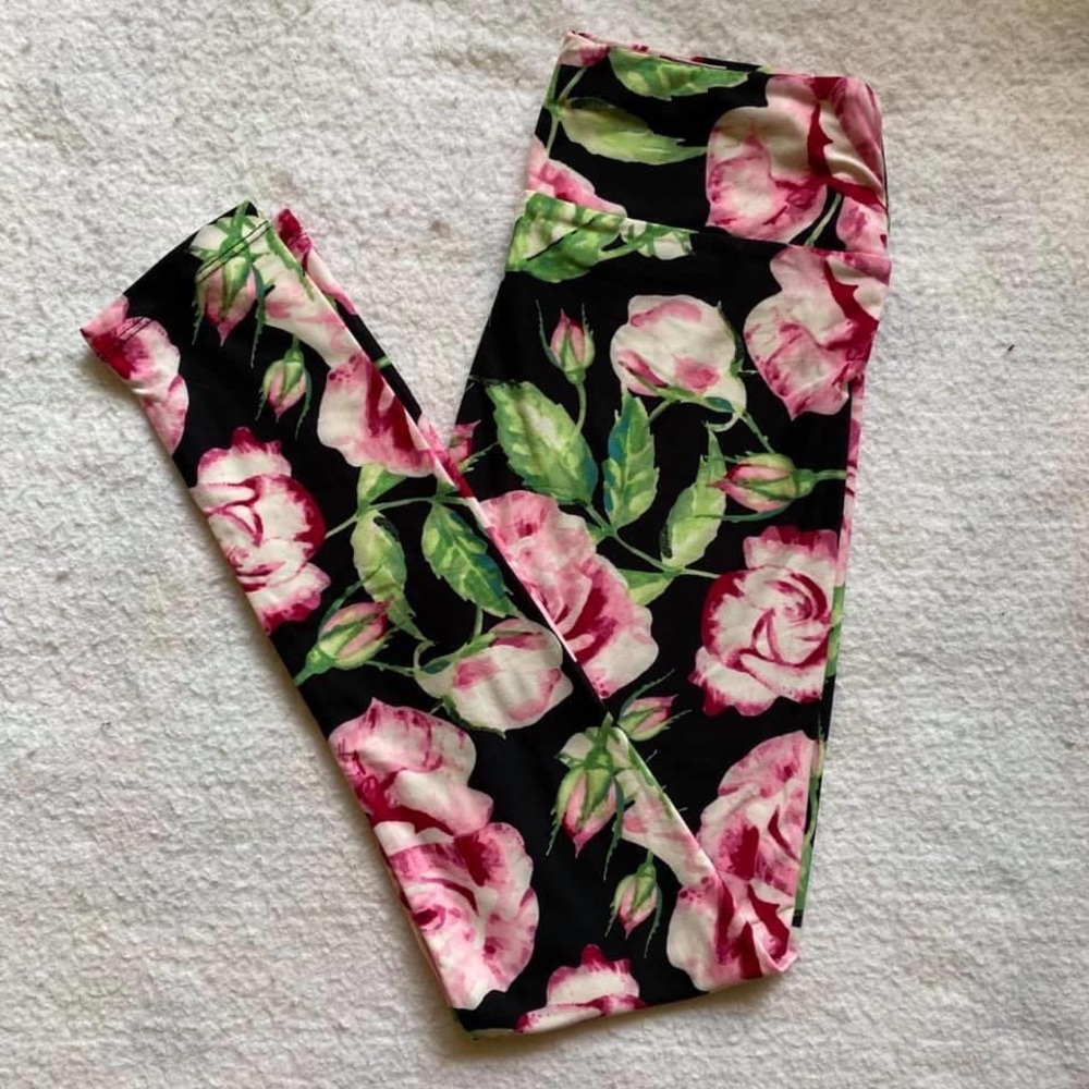 NWOT LuLaRoe OS leggings
